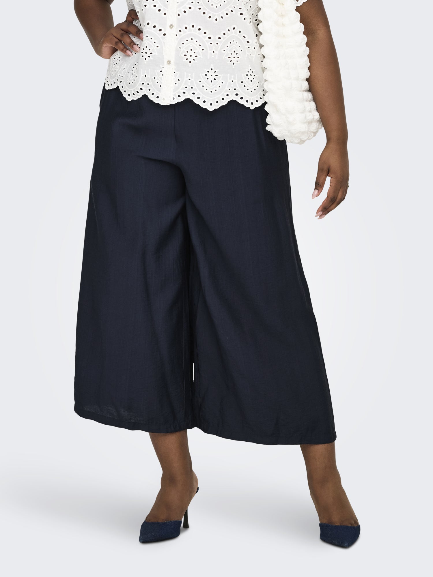 ONLY Carmakoma Culottes  dunkelblau