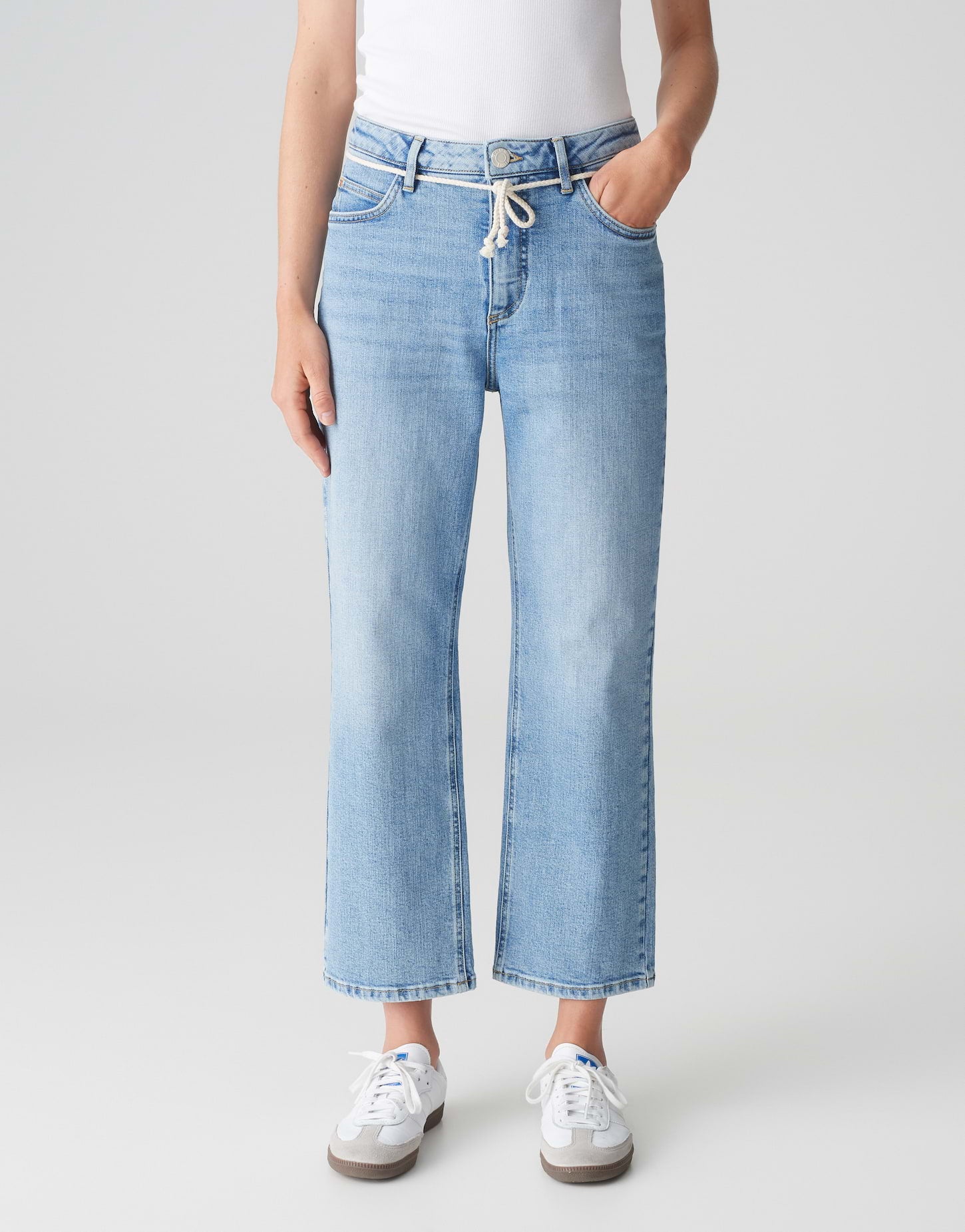OPUS Relaxed, Weit  hellblau
