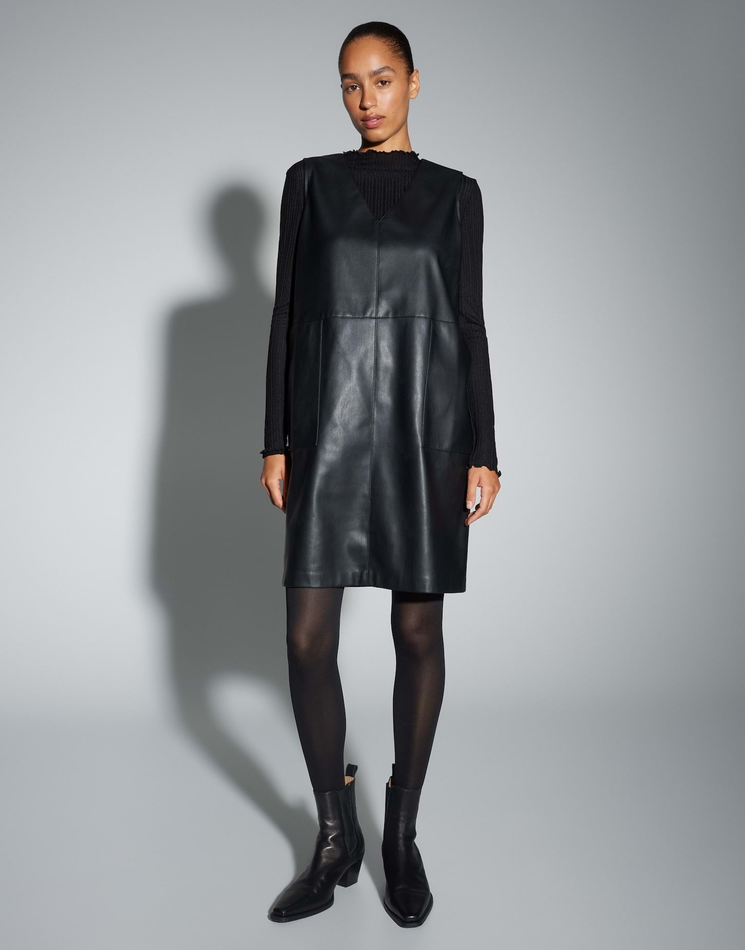 OPUS Freizeitkleider  schwarz