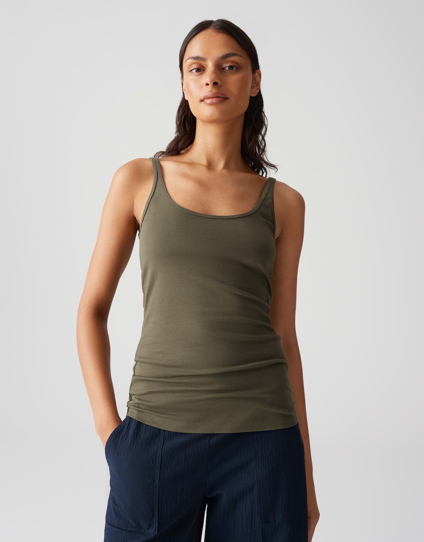 OPUS Tops  oliv
