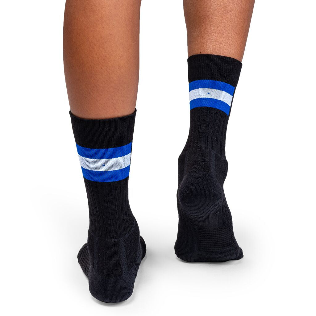 On Socken, Strümpfe  blau