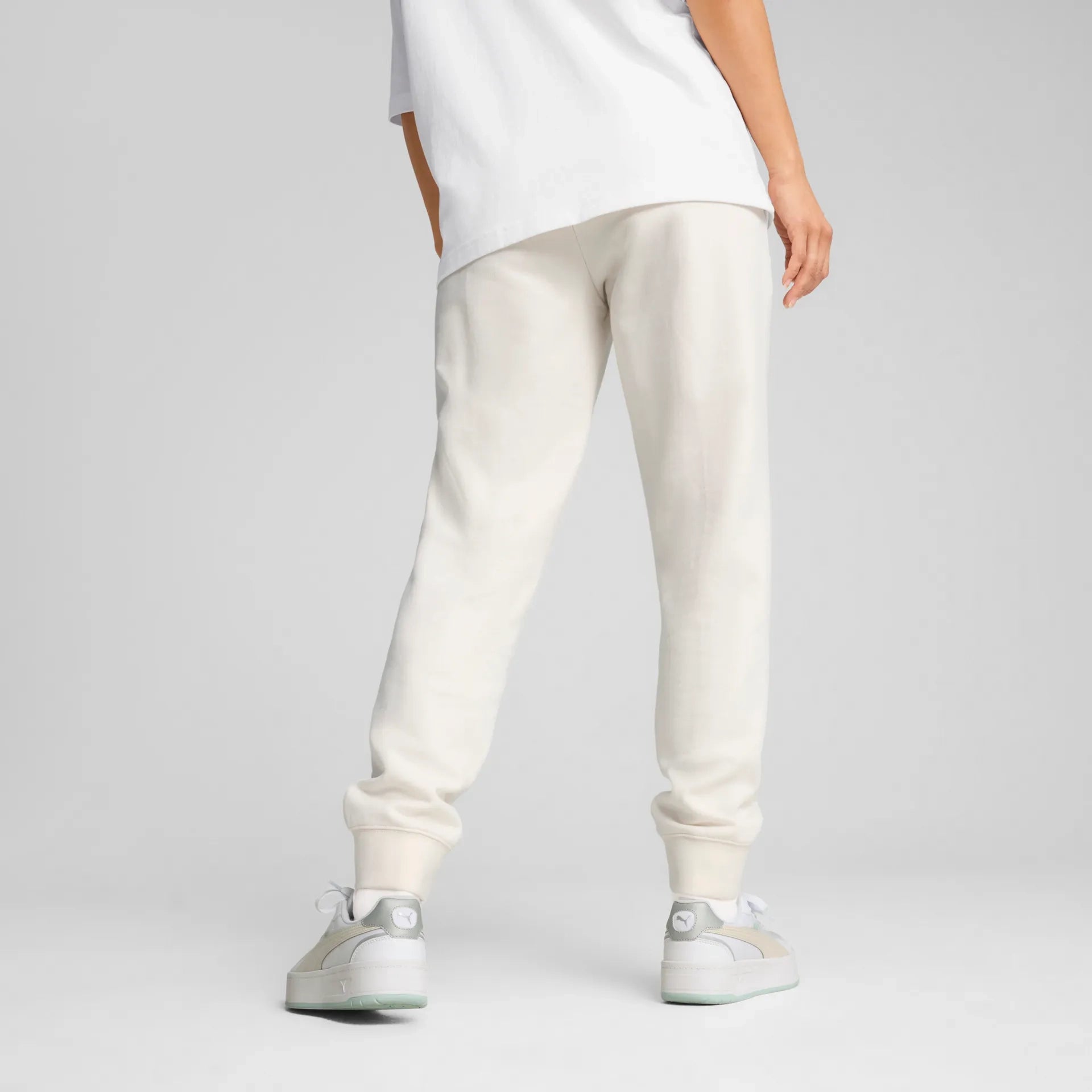 Puma Jogginghosen  beige