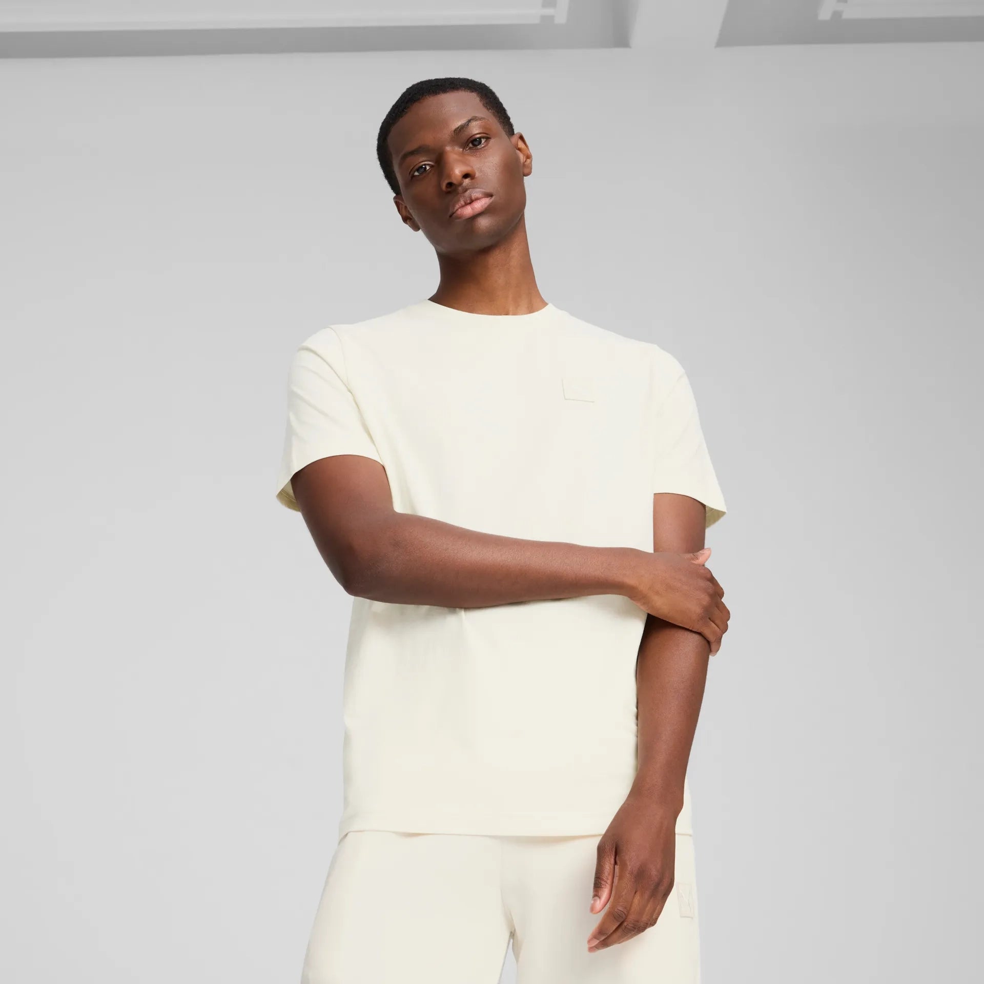 Puma T-Shirts  beige