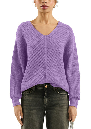 Strickpullover mit V-Auschnitt