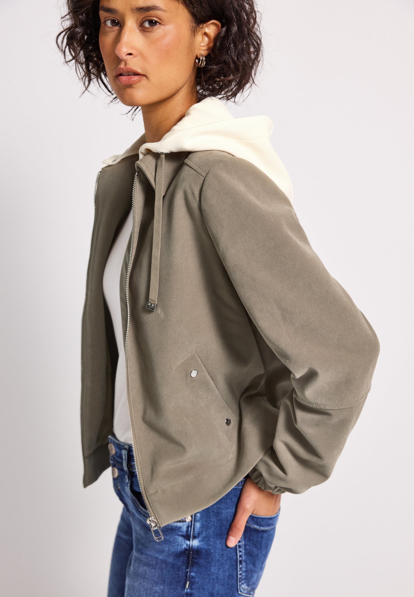 Street One Leichte Jacken  beige