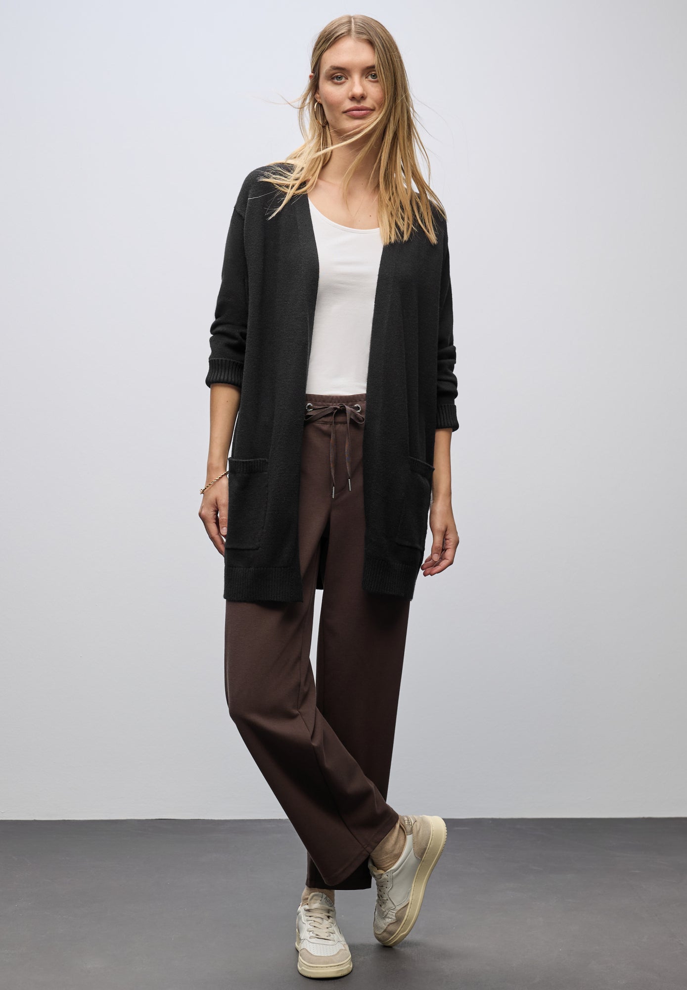 Street One Strickjacken  schwarz