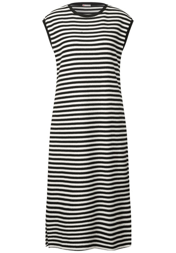 Gestreiftes Kleid
