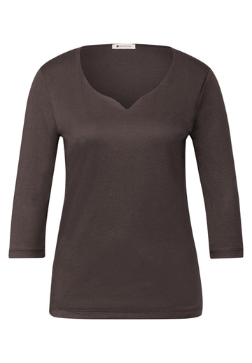 Shirt mit Herzausschnitt