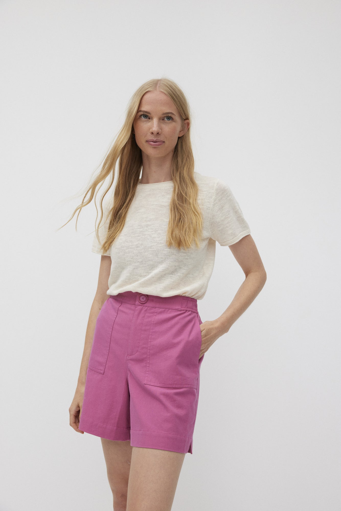 The Fashion People Shorts  pink