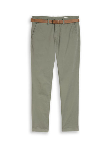 Chino Hose mit Gürtel