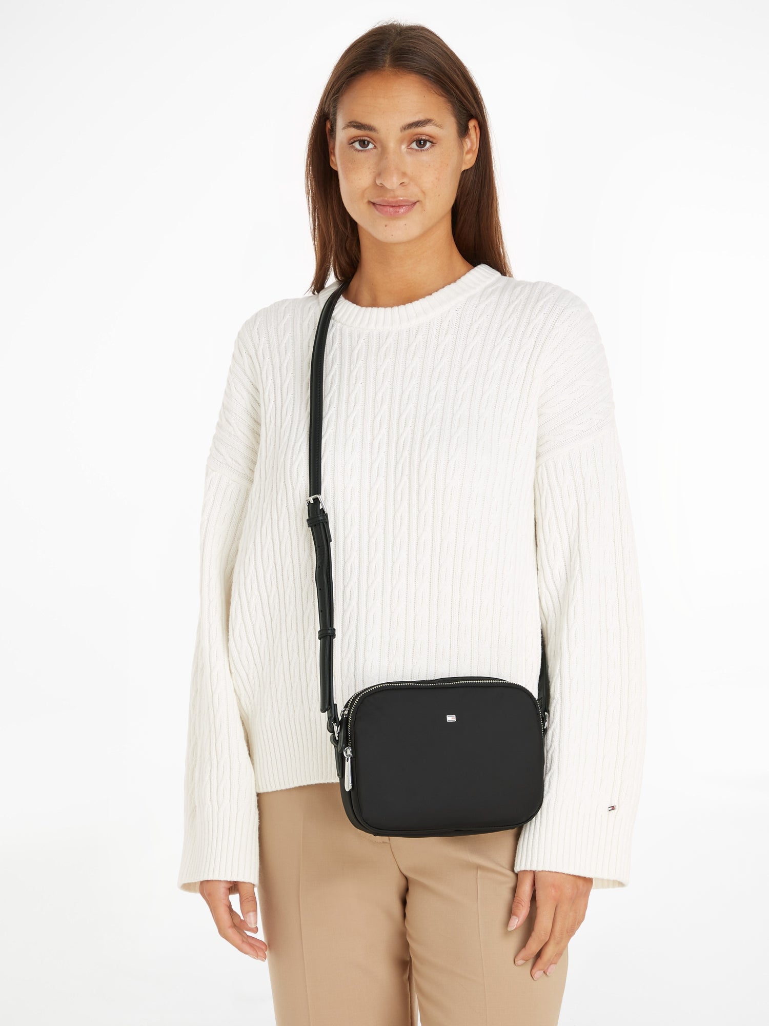 Tommy Hilfiger Umhängetaschen  schwarz