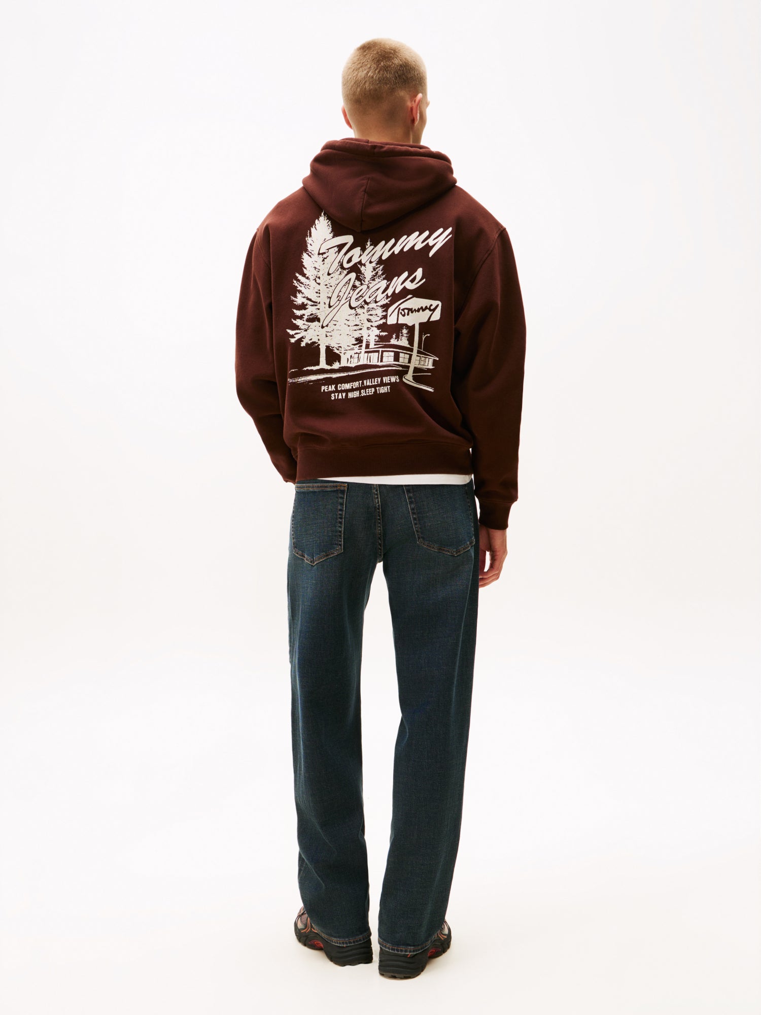 Tommy Jeans Sweatshirts  braun