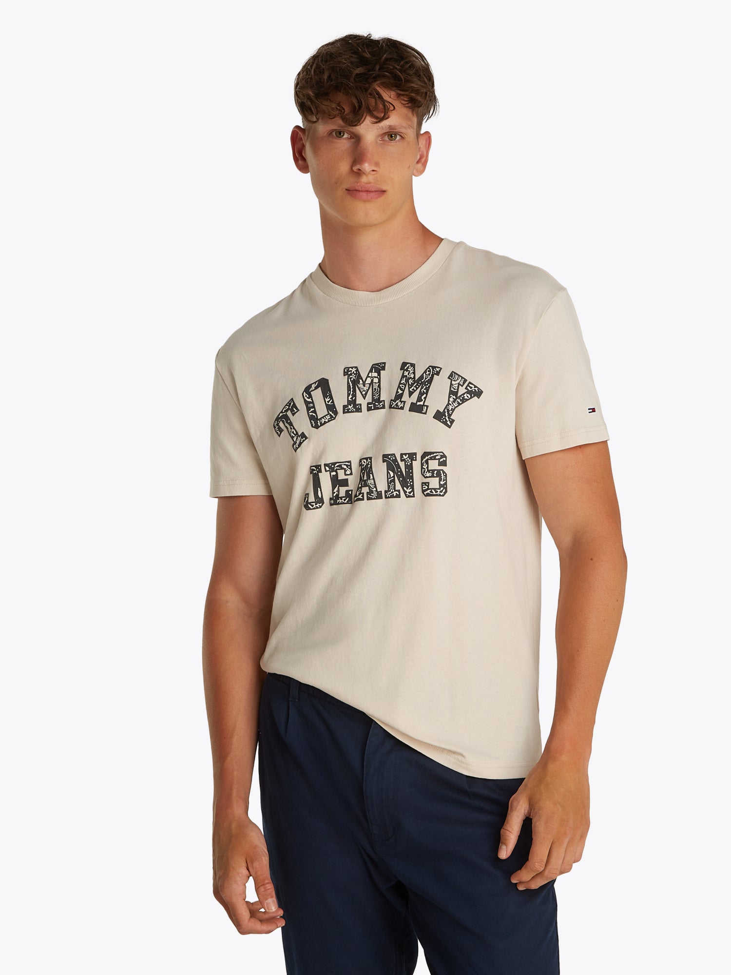 Tommy Jeans T-Shirts  beige