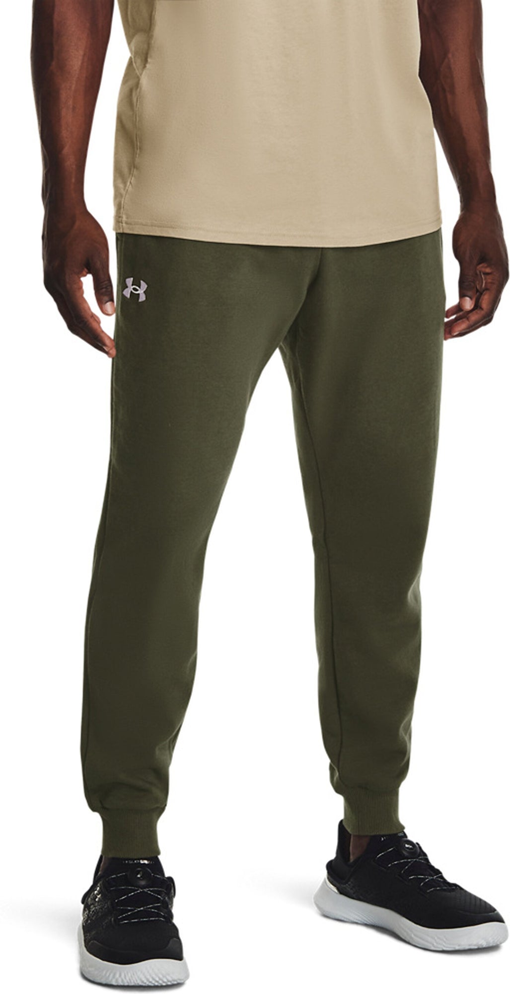 Under Armour Jogginghosen  oliv