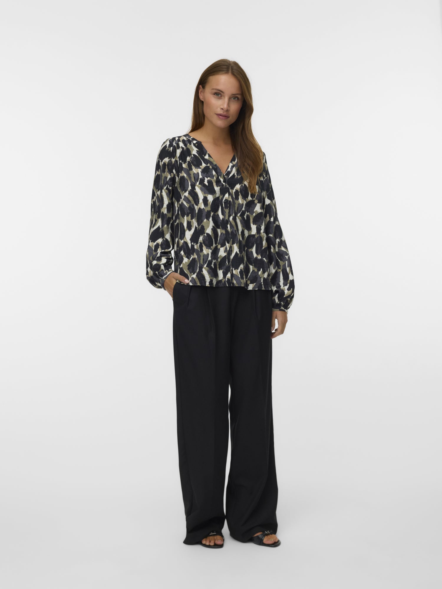 Vero Moda Blusen  dunkelgrau