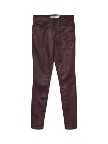 Jeans in Lederoptik
