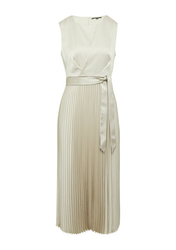 Elegantes Satinkleid