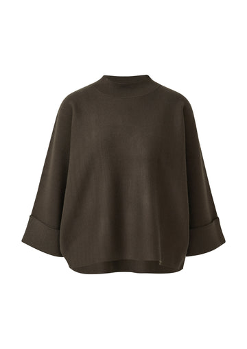 Strickponcho mit Stehkragen