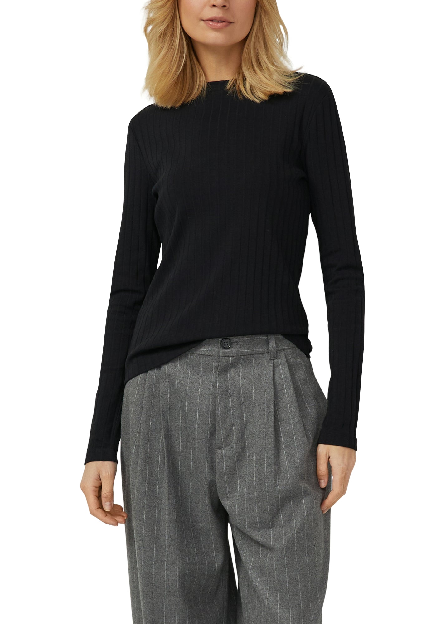 s.Oliver Langarmshirts  schwarz