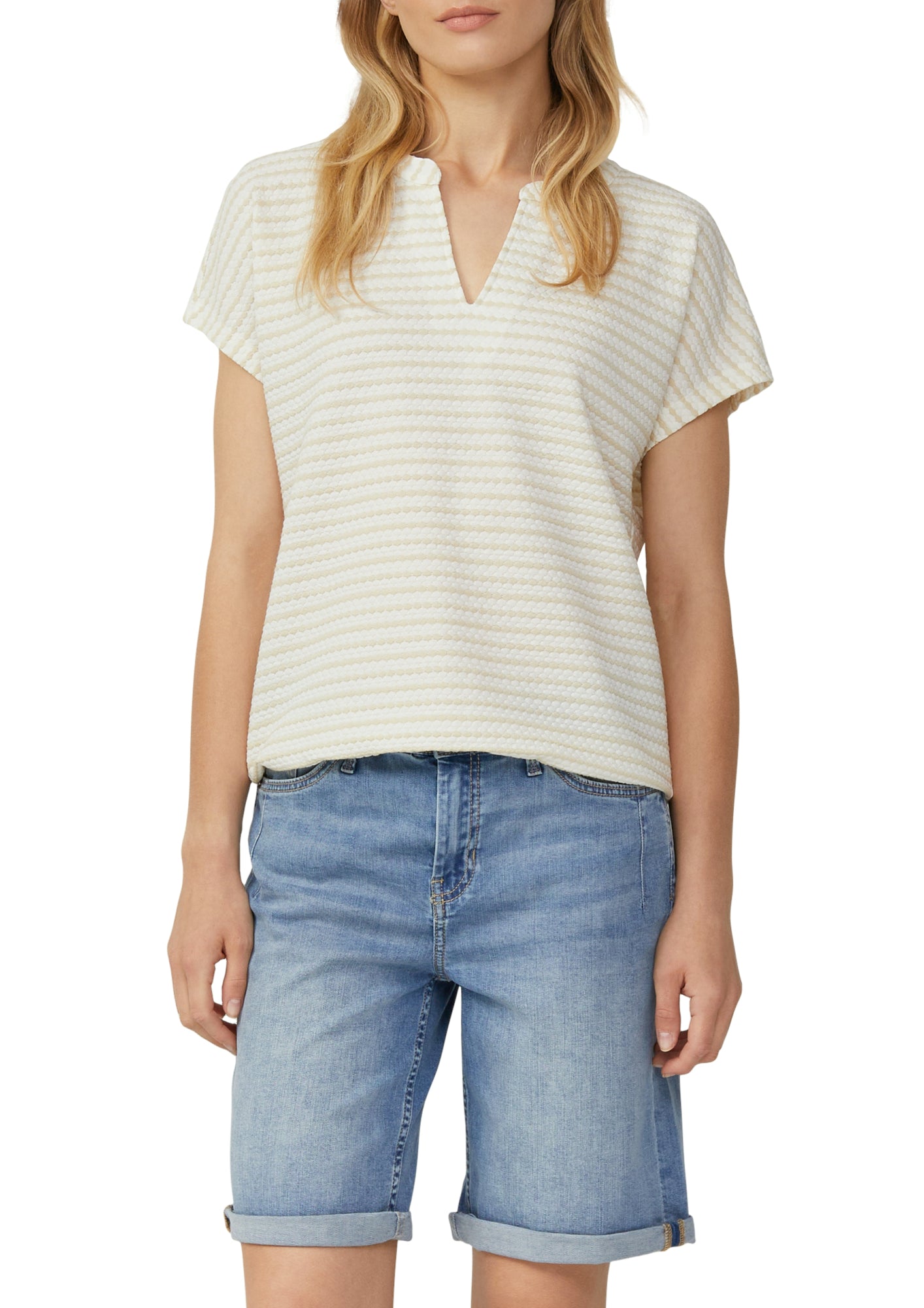 s.Oliver T-Shirts  beige