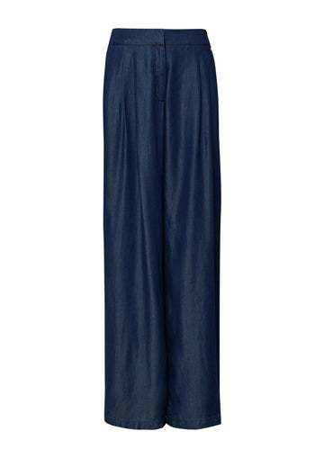 Extra Wide Leg Hose