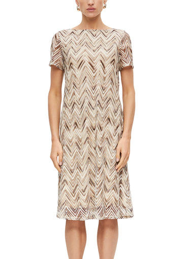 Kleid mit U-Boot-Ausschnitt in A-Shape