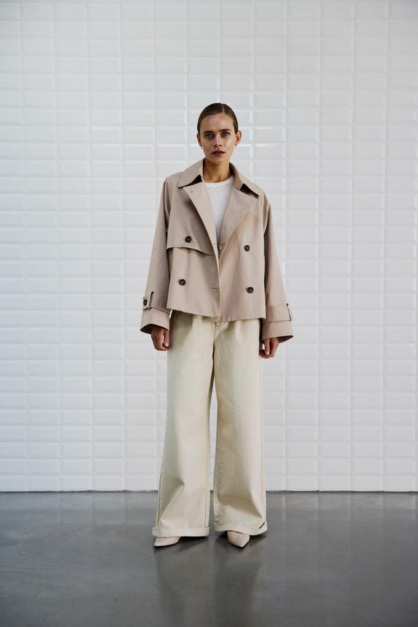 with black Jacken & Mäntel  beige